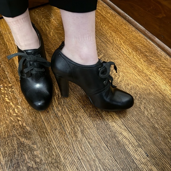 Frye lace up shoes - Picture 2 of 7
